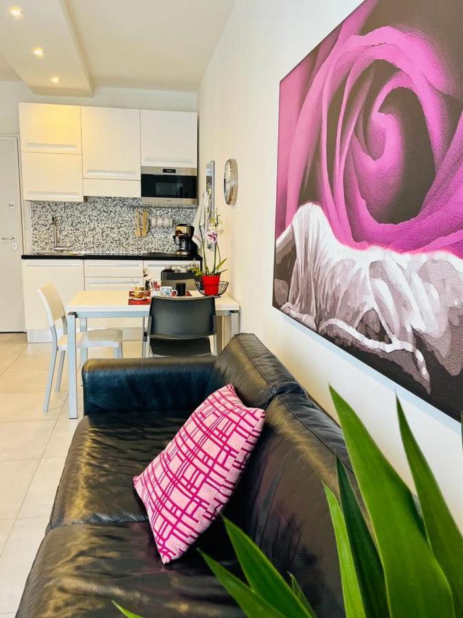 Nice Apartments In The Historic Center Verbania Exterior foto