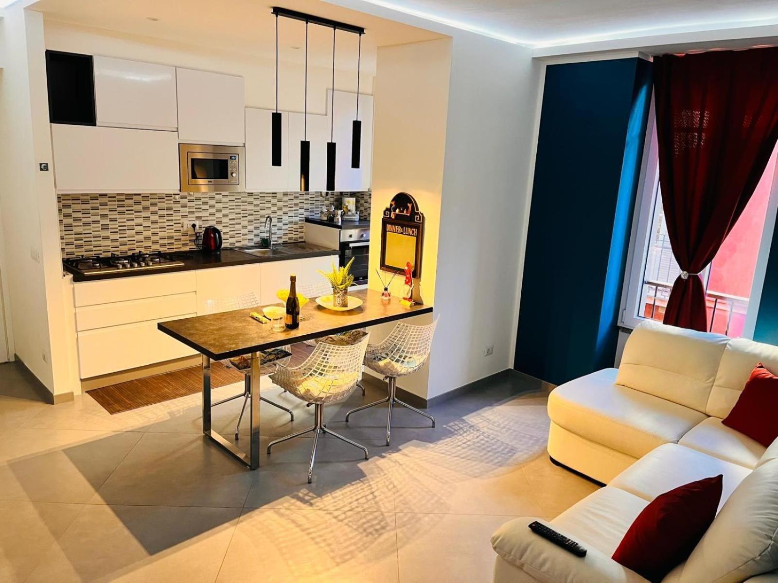 Nice Apartments In The Historic Center Verbania Exterior foto
