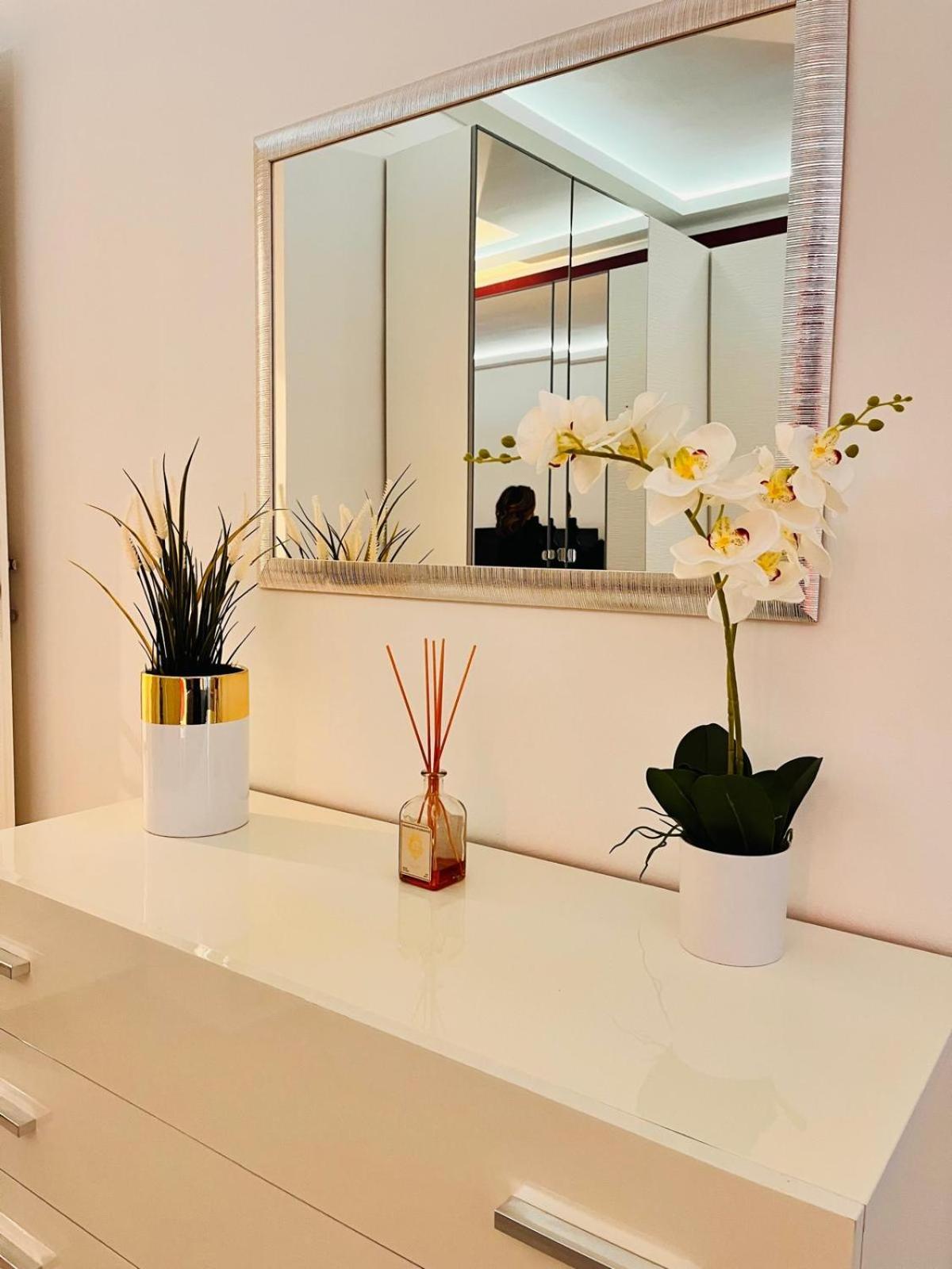 Nice Apartments In The Historic Center Verbania Exterior foto